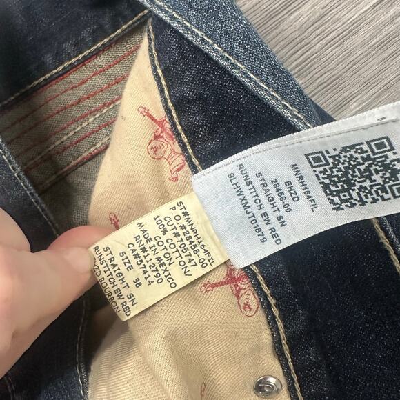 True Religion Dark Faded‎ Blue Mens 38 Distressed Straight Jeans Cybergrunge Y2K - Picture 9 of 12